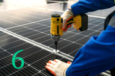 Verwijderen 6 zonnepanelen plat dak incl. onderconstructie